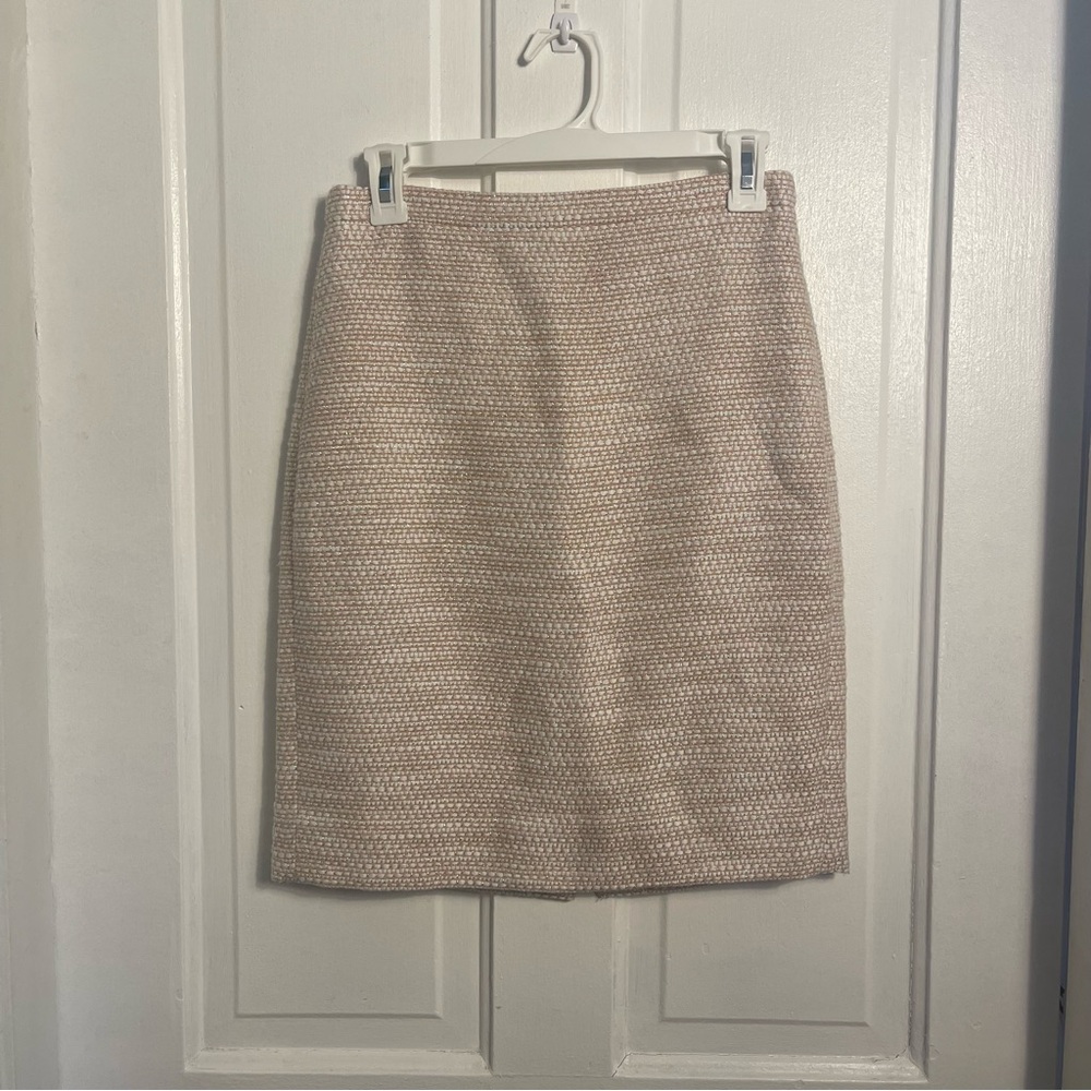 J. Crew Tweed Light Pink and Metallic Pencil Skirt Size 2